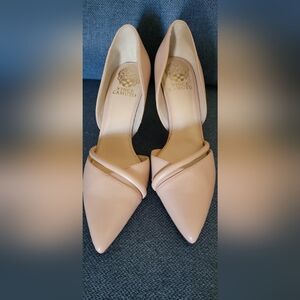 Vince Camuto Adeilia Pumps